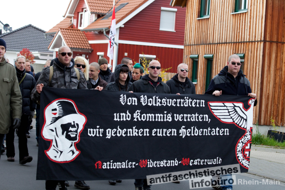 Hauptsache es reimt sich - Neonazis aus dem Westerwald beim Aufmarsch am 23.11.2013 in Remagen