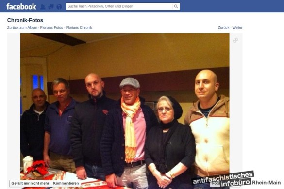 Die neue Hoffnung für Rheinland-Pfalz? Gruppenbild von der Gründungsveranstaltung des rheinland-pfälzischen Landesverbands von Die Rechte Von links: Michael Idir, Christian Worch, Florian Grabowski, Oliver Kulik. Am rechten Bildrand: Daniel Strunk, Sänger der RechtsRock-Band Breakdown Quelle: www.facebook.com